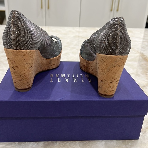 Barely worn Stuart Weitzman sparkly Anna cork wedge. Size 7.5 - Picture 3 of 6
